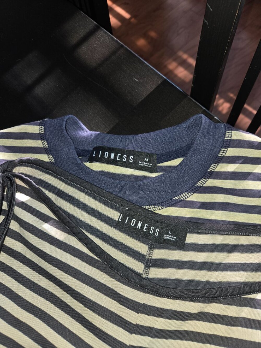 Lioness striped set in a blue/brown and yellow/beige - Picture 6 of 9